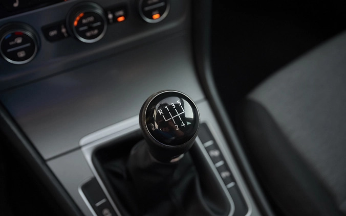 Volkswagen Golf cena 35900 przebieg: 185960, rok produkcji 2014 z Szczuczyn małe 781